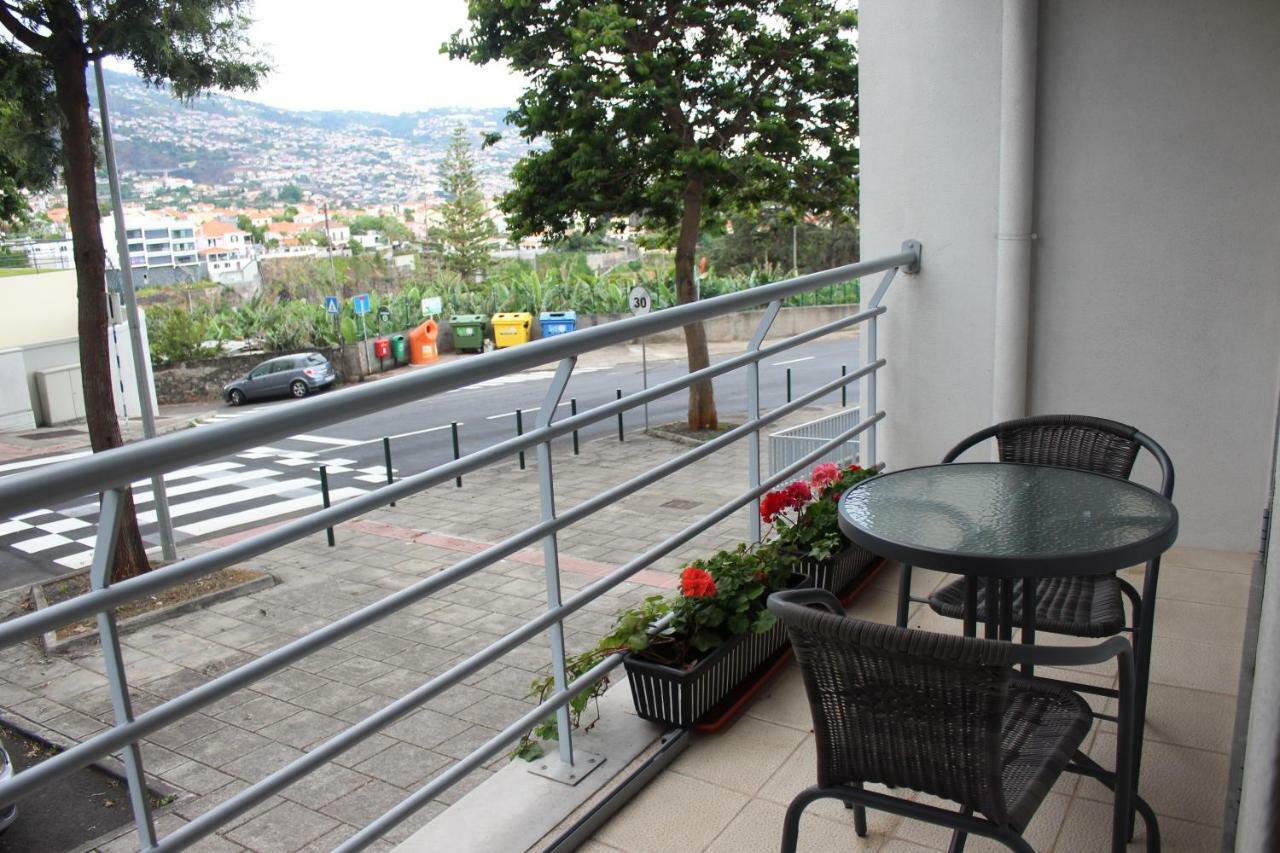 Uptown Madalenas Apartment Funchal  Exterior photo